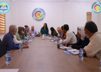اتحاد معلمي شمال و شرق سوريا يعقد اجتماع المجلس العام على مستوى شمال وشرق سوريا وذلك بحضور الهيئة الإدارية لكونفدرالية تنظيمات المجتمع الديمقراطي في إقليم شمال وشرق سوريا والرئاسات المشتركة لإتحادات المعلمين في المقاطعات.