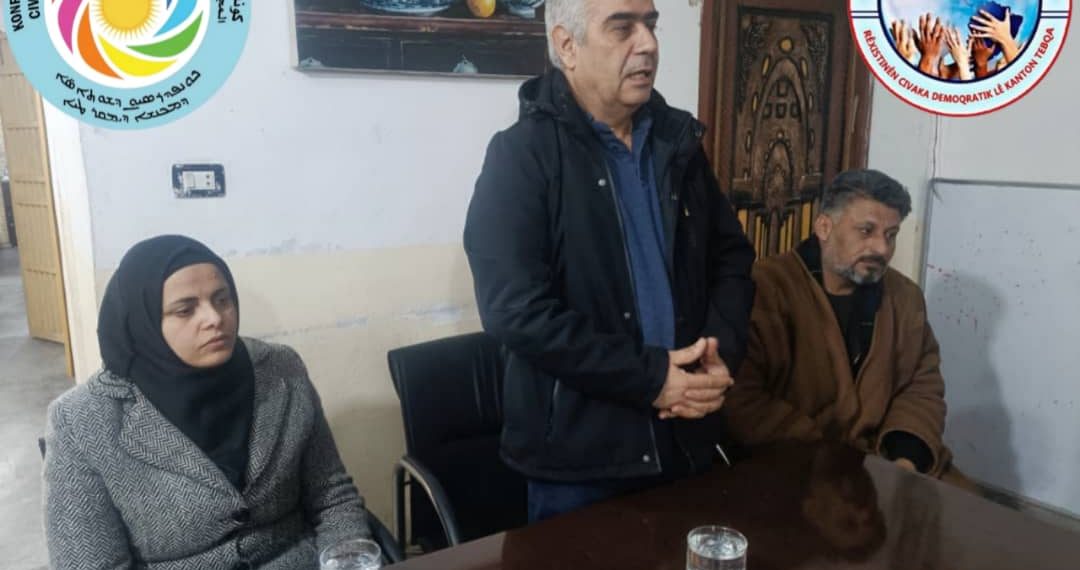 اتحاد الكادحين يقيم اجتماعا في مقاطعة الطبقة بحضور مستشار كونفدرالية تنظيمات المجتمع الديمقراطي في اقليم شمال وشرق سوريا
